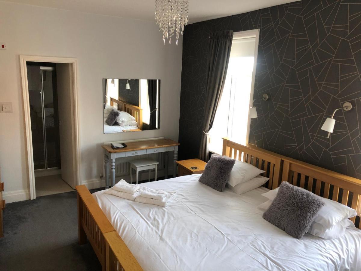 The Fossil Tree 4* Blackpool
