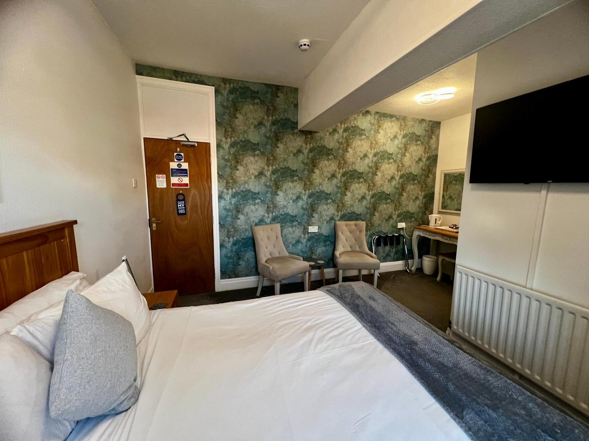 The Fossil Tree Hotel Blackpool